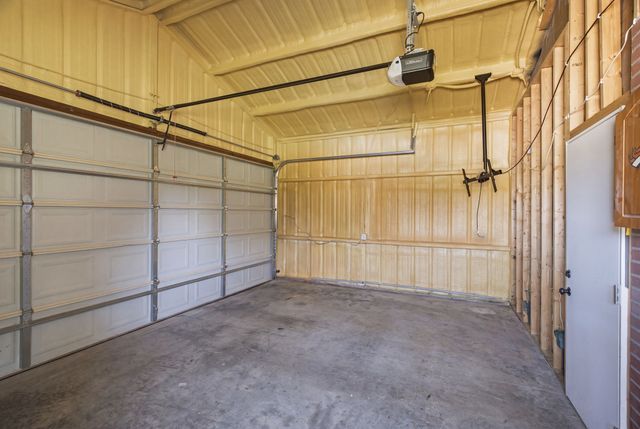 1036 Northern Oaks Court, Springtown, TX 76082
