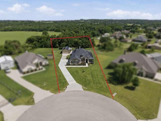 1036 Northern Oaks Court, Springtown, TX 76082