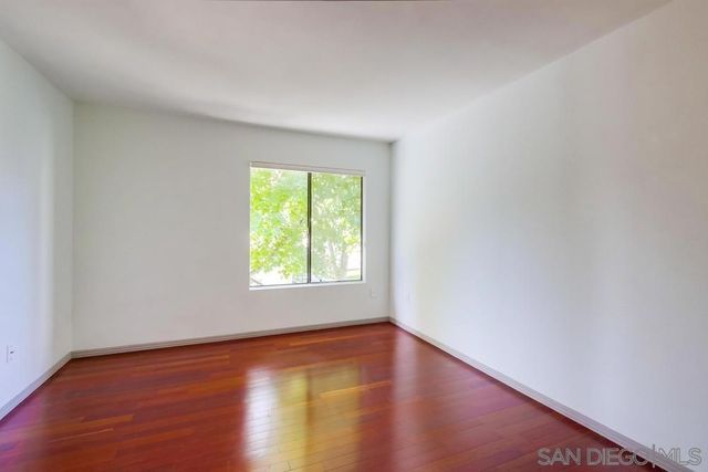 11161 Camino Ruiz 44, San Diego, CA 92126