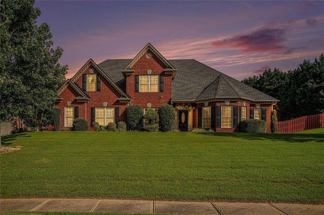 8100 Powhattan Court, Mcdonough, GA 30252