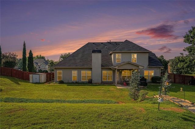 8100 Powhattan Court, Mcdonough, GA 30252