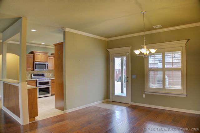 13077 N 124th East Avenue, Collinsville, OK 74021