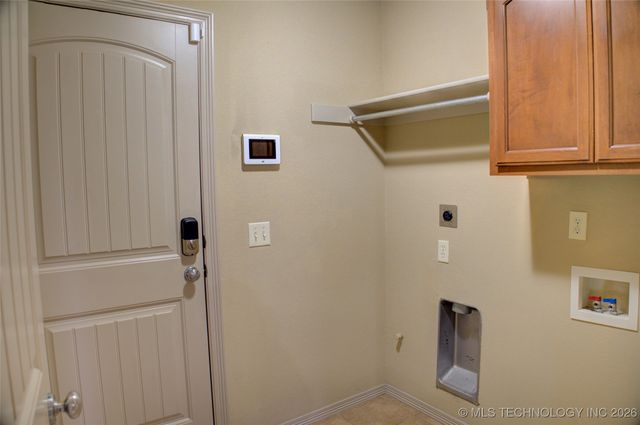 13077 N 124th East Avenue, Collinsville, OK 74021