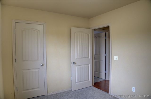 13077 N 124th East Avenue, Collinsville, OK 74021