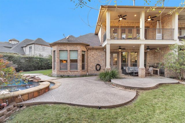 114 S Knights Crossing Drive, The Woodlands, TX 77382