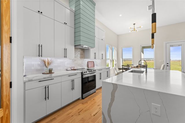 1568 County Road 3517, Quinlan, TX 75474