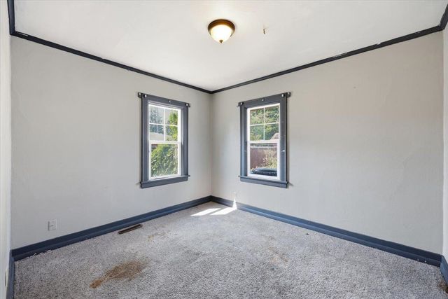 5011 N Cedar St, Spokane, WA 99205