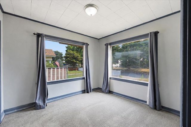 5011 N Cedar St, Spokane, WA 99205