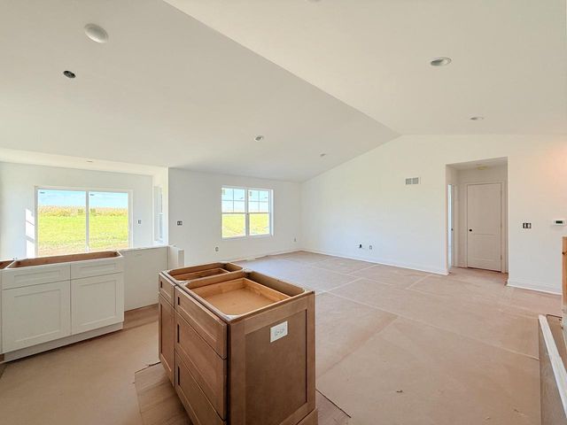 210 Linden LANE, Delavan, WI 53115