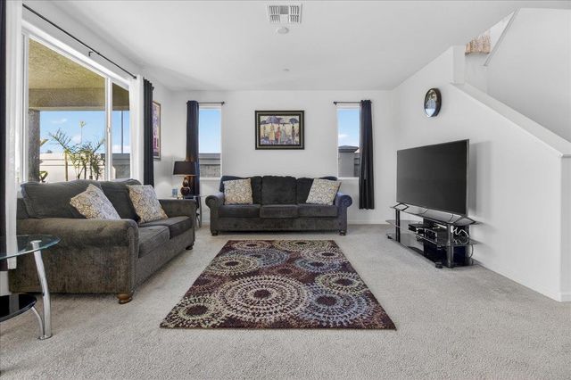 3076 Palomino Way, Hollister, CA 95023