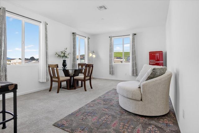 3076 Palomino Way, Hollister, CA 95023