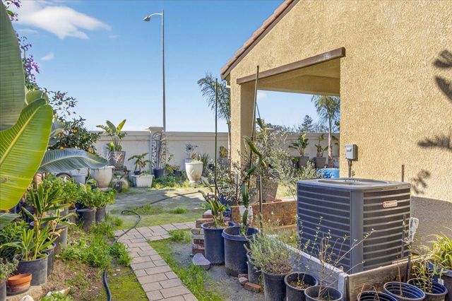 3076 Palomino Way, Hollister, CA 95023