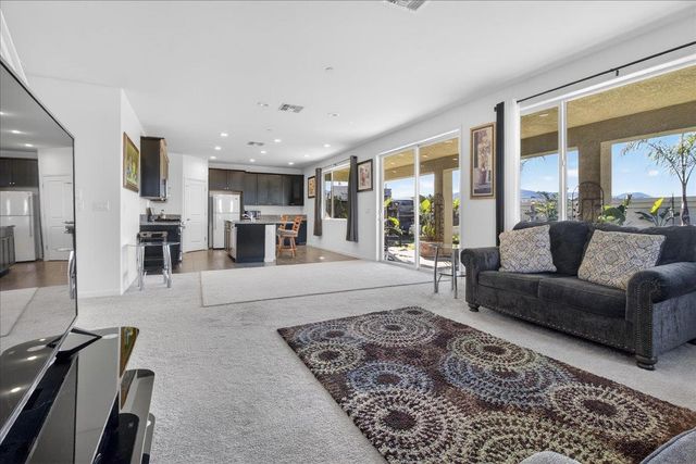 3076 Palomino Way, Hollister, CA 95023