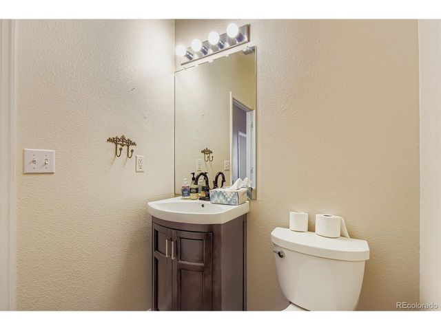 8346 S Reed St, Littleton, CO 80128