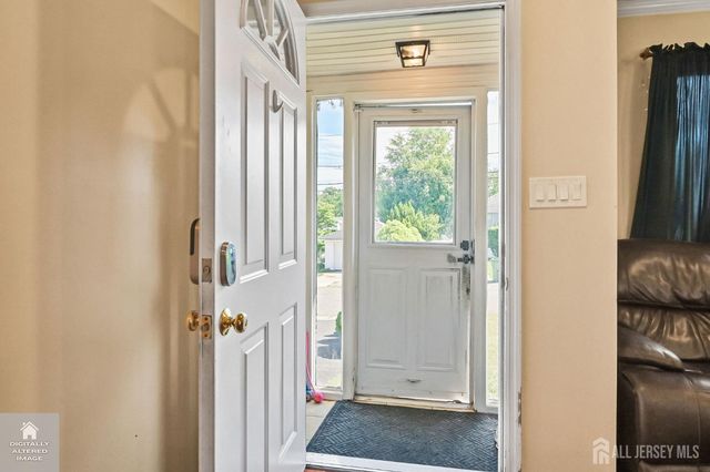 109 Walton Street, Edison, NJ 08817