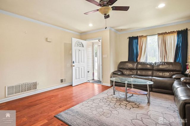 109 Walton Street, Edison, NJ 08817