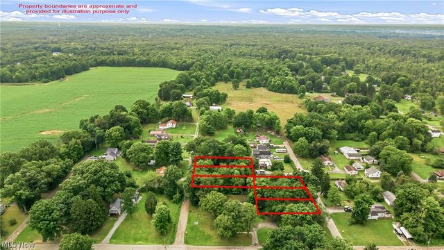 3493 Shadyside Drive, Hubbard, OH 44425
