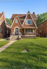 14376 Mansfield Street, Detroit, MI 48227
