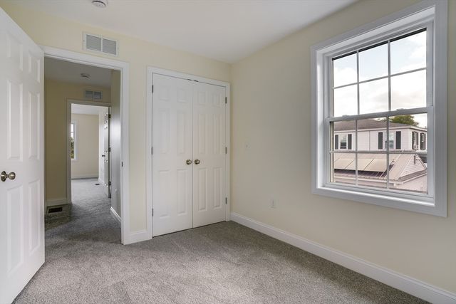 40 Comet Rd, Methuen, MA 01844