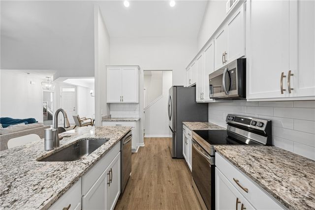 760 Highland Circle, Richmond Hill, GA 31324