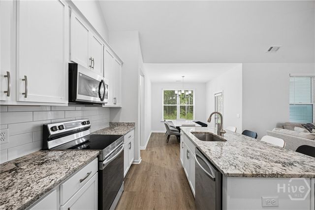 760 Highland Circle, Richmond Hill, GA 31324