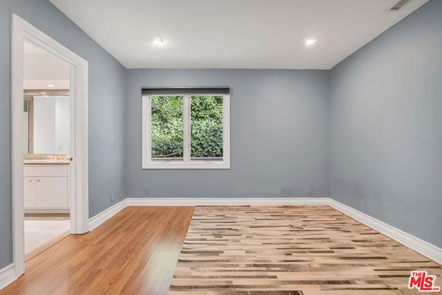 10557 Rocca Place, Los Angeles, CA 90077