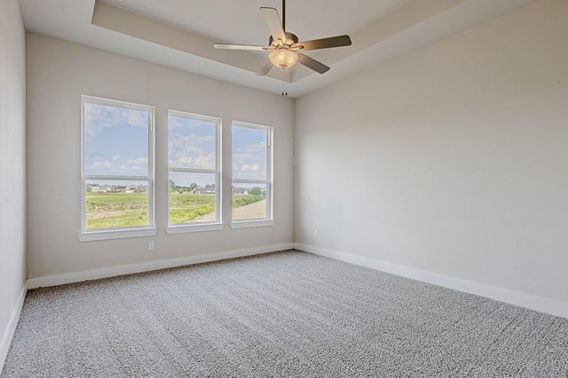 181 Peninsula Point Drive, Montgomery, TX 77356