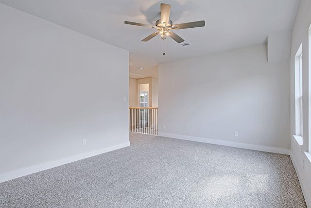 181 Peninsula Point Drive, Montgomery, TX 77356