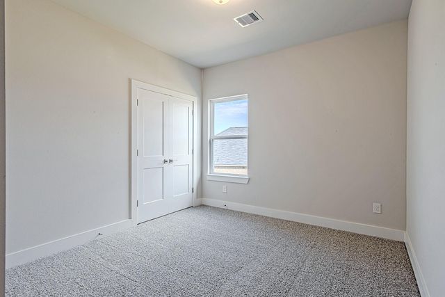 181 Peninsula Point Drive, Montgomery, TX 77356