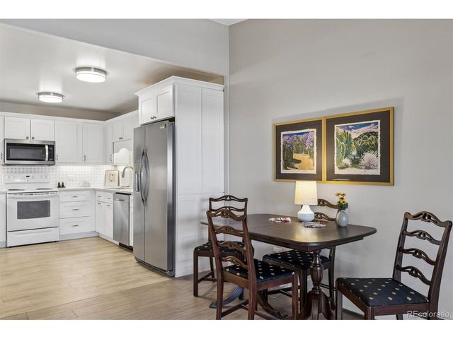 655 S Alton Way 7D, Denver, CO 80247