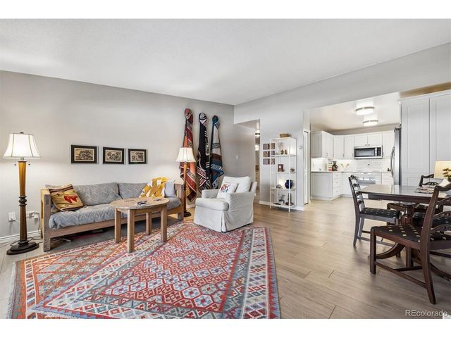 655 S Alton Way 7D, Denver, CO 80247