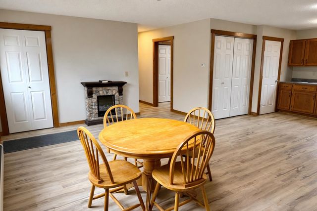 29 Cross Street, Newport City, VT 05855