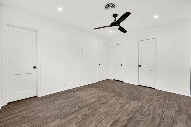 470 Beresford Street, Houston, TX 77015
