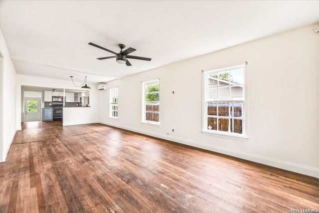 1112 Fresno, San Antonio, TX 78201