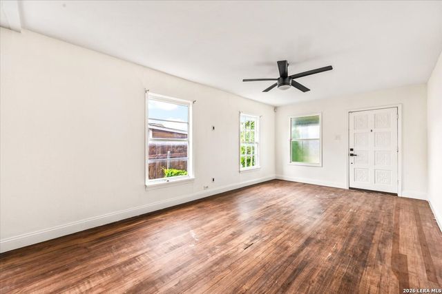 1112 Fresno, San Antonio, TX 78201