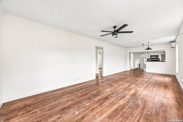 1112 Fresno, San Antonio, TX 78201