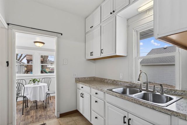 709 Ninth Street, West Des Moines, IA 50265