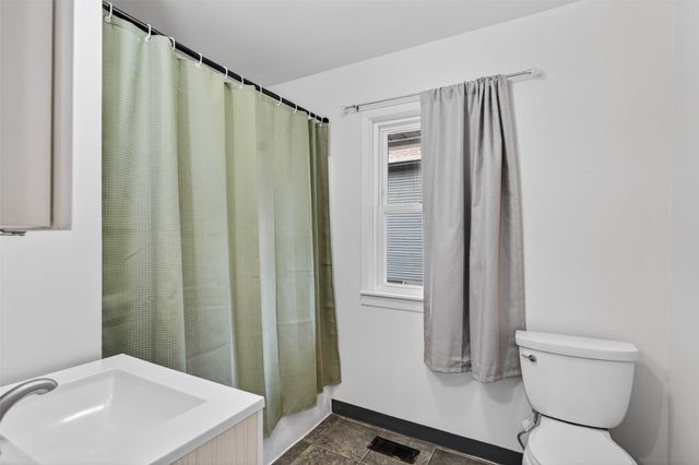 709 Ninth Street, West Des Moines, IA 50265