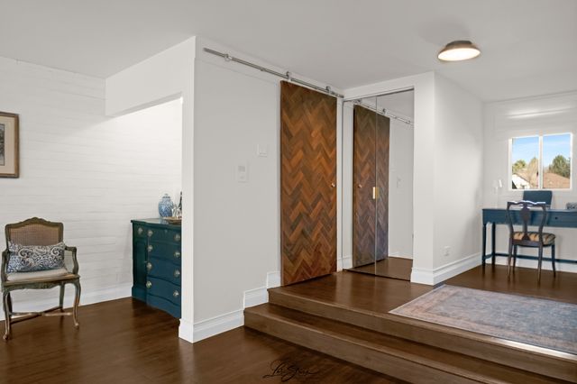 8137 Chestnut Drive C, Palos Hills, IL 60465