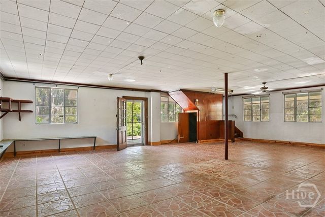 61 Saint Johns Avenue, Savannah, GA 31404