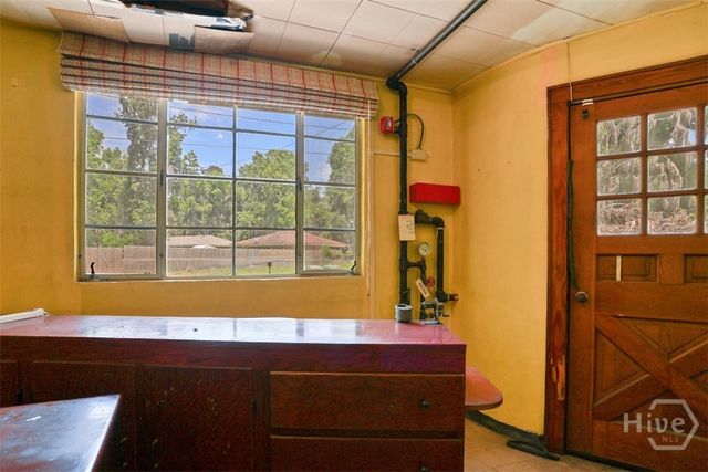 61 Saint Johns Avenue, Savannah, GA 31404