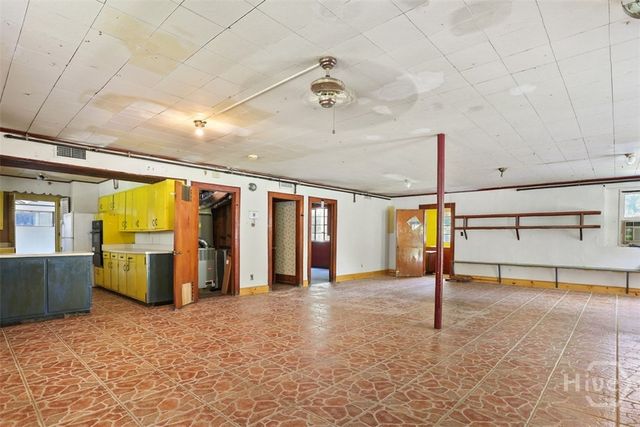 61 Saint Johns Avenue, Savannah, GA 31404