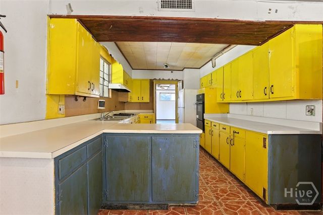 61 Saint Johns Avenue, Savannah, GA 31404