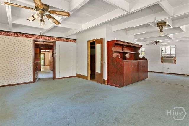 61 Saint Johns Avenue, Savannah, GA 31404