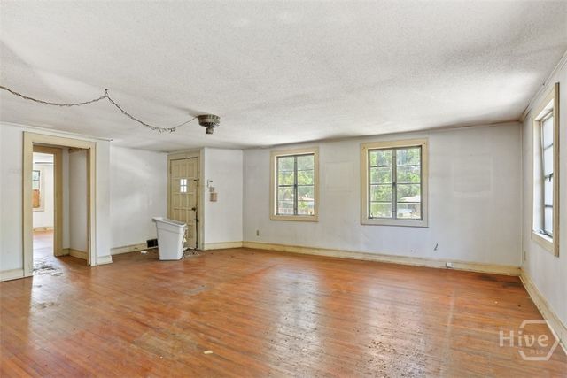61 Saint Johns Avenue, Savannah, GA 31404