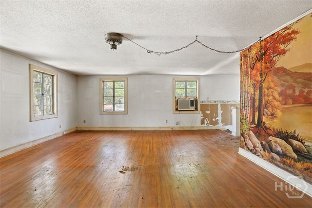 61 Saint Johns Avenue, Savannah, GA 31404