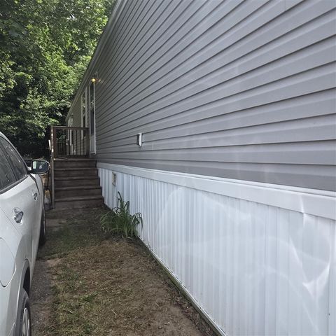 4281 Medie Street, Dorr, MI 49323