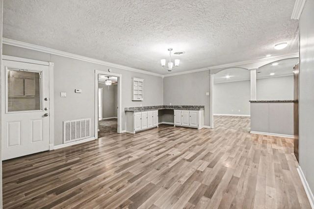 4509 37th Street, Dickinson, TX 77539