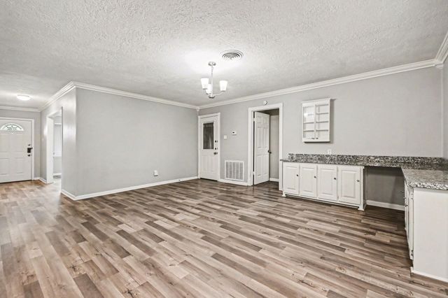 4509 37th Street, Dickinson, TX 77539