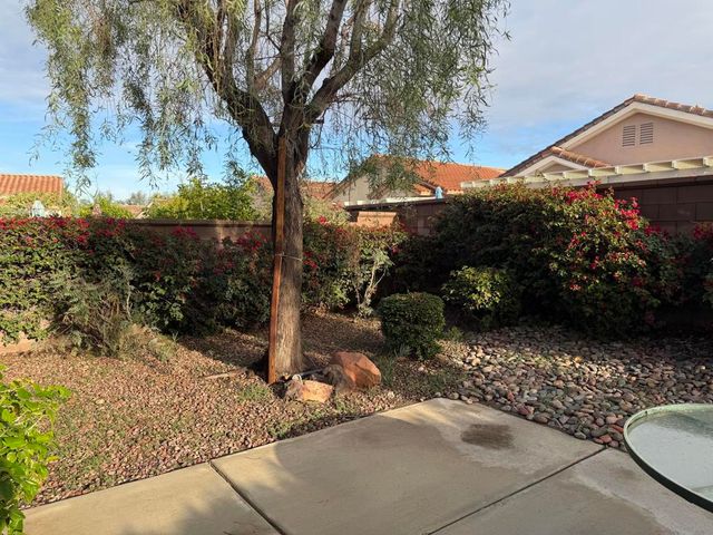 78464 Glastonbury Way, Palm Desert, CA 92211